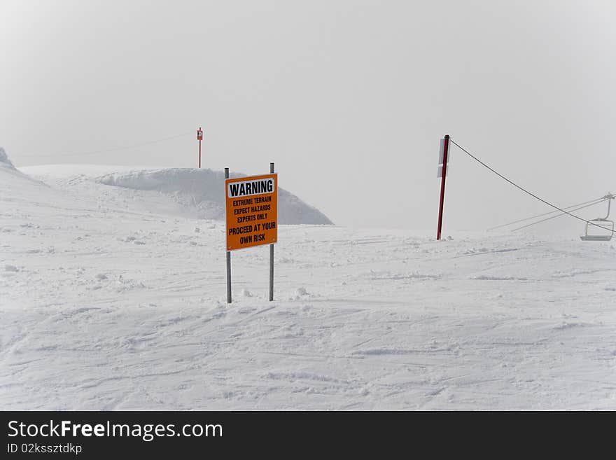 Dangerous area for ski experts