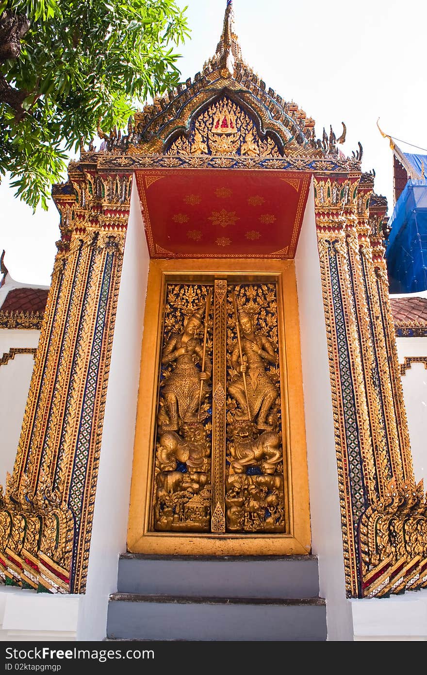 Beautiful carve and pattern on the entrance. Beautiful carve and pattern on the entrance