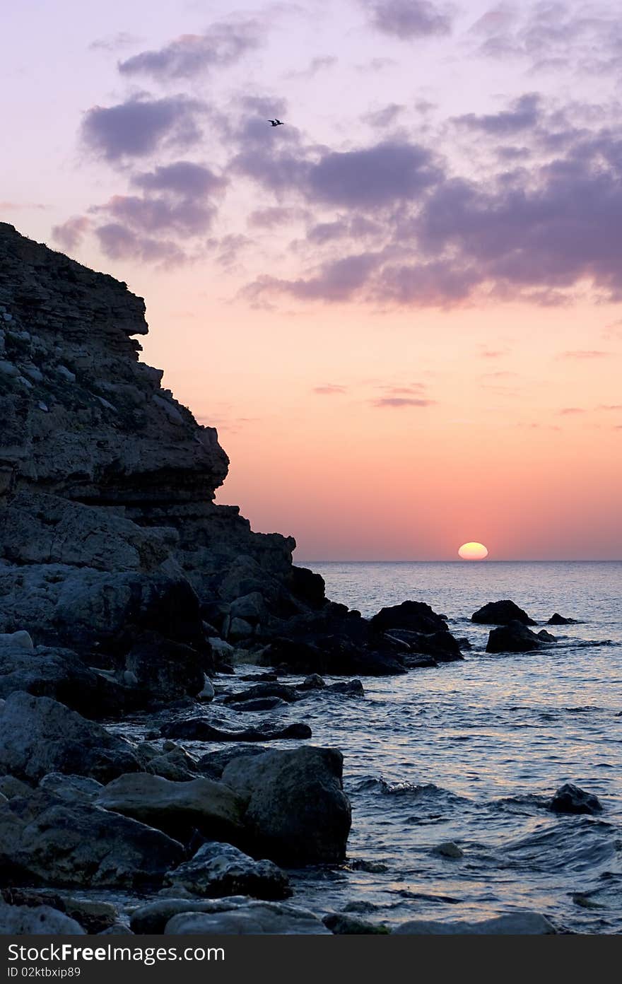 Beatifull sunset on the Crimean seashore. Ukraine