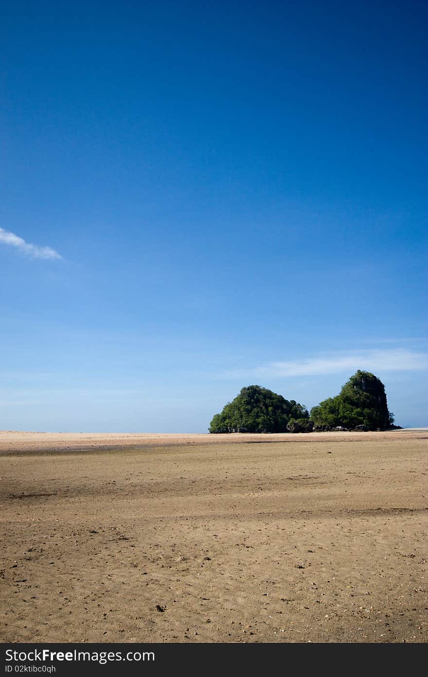 Nopparattara beach