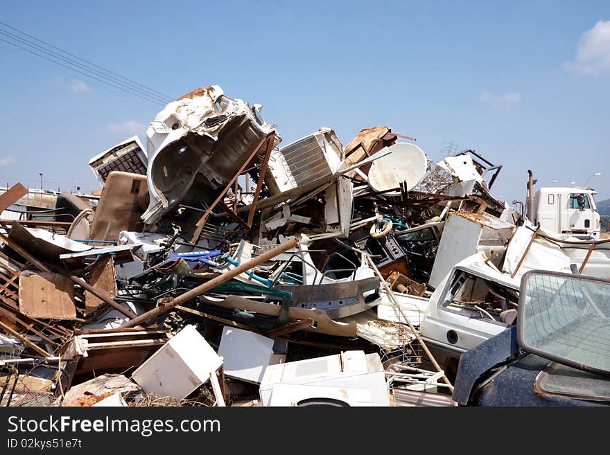 Heap of wrack of old cars