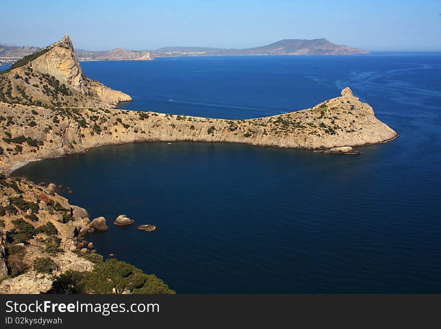 Mountain and sea landscape. Photo 0267