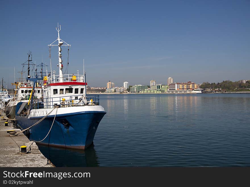 Nesebar island, port