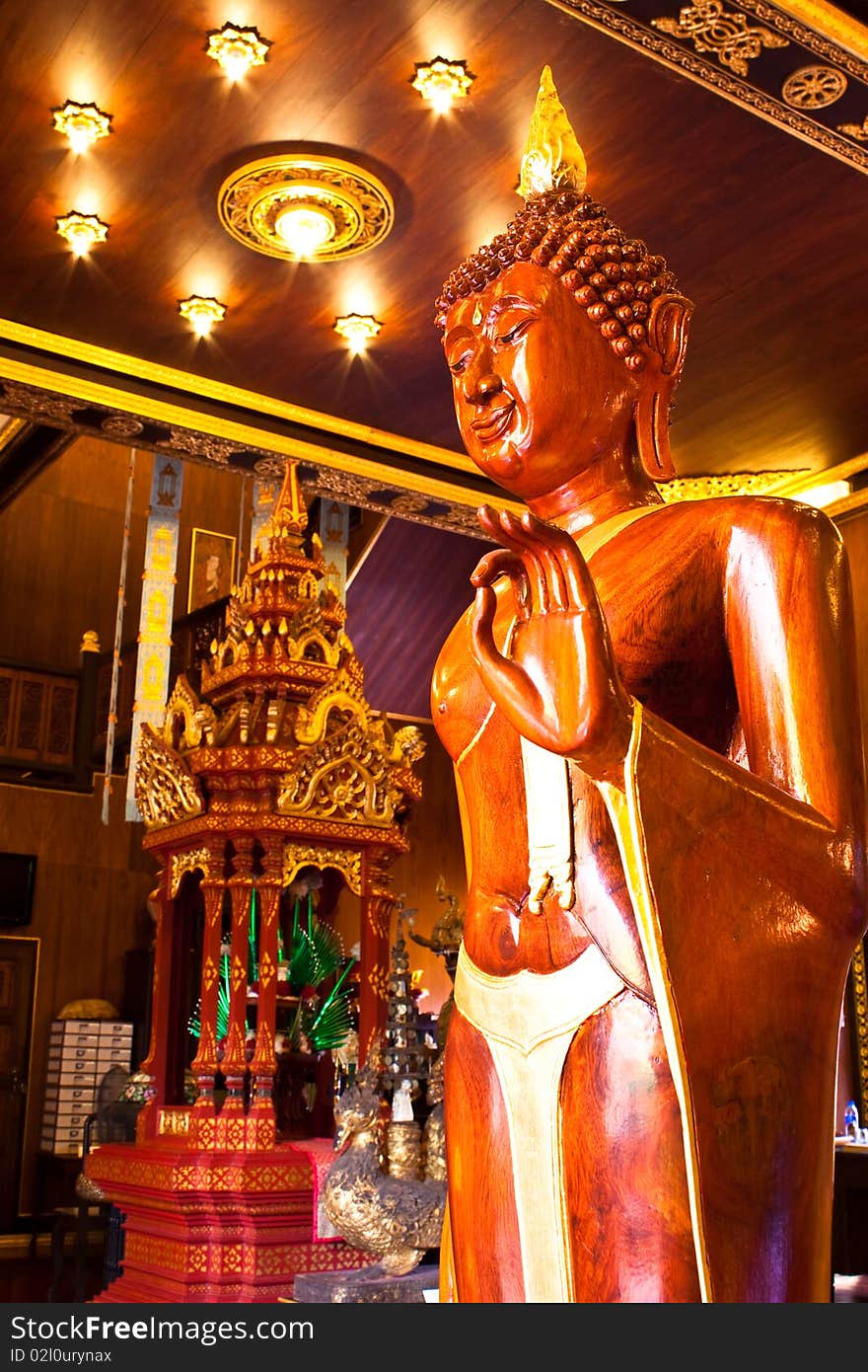 Wood buddha image