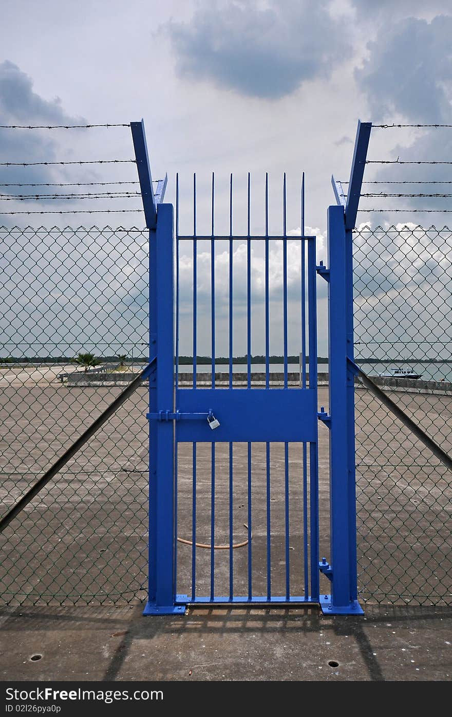 Blue gate