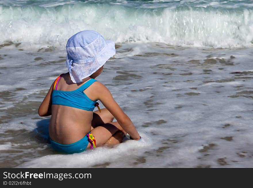 The girl and the sea