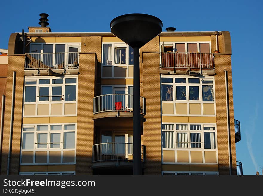 Modern houses with a lamp in the middle