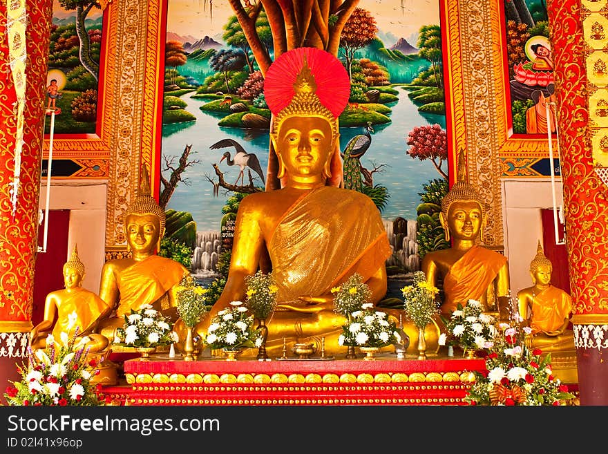 Priciple buddha image