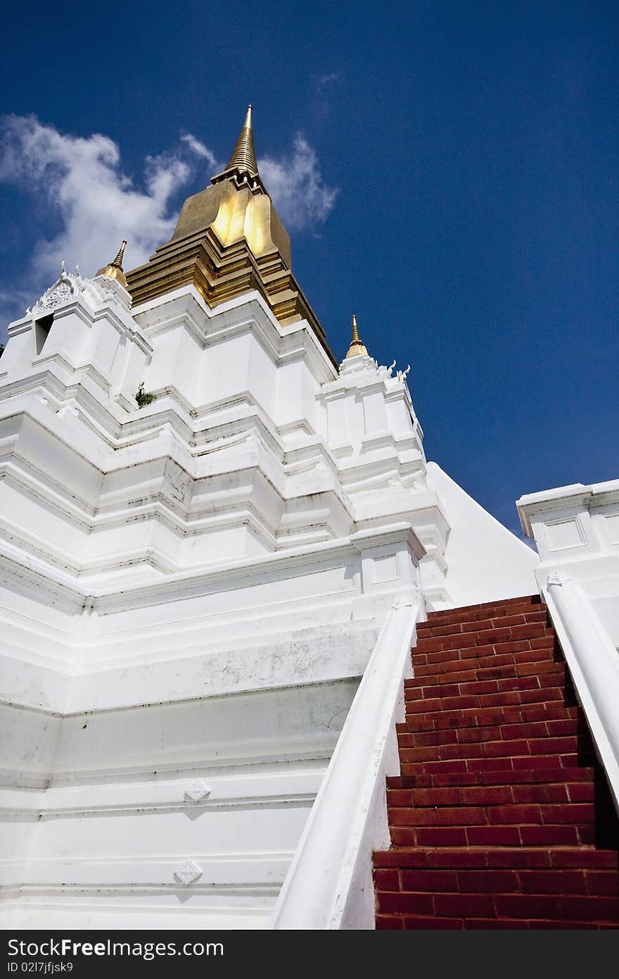 Ayutthaya Pagoda