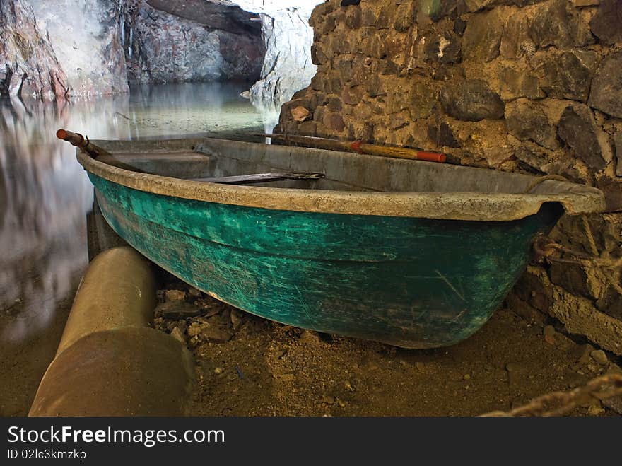 Miltitz flooded mine, boat