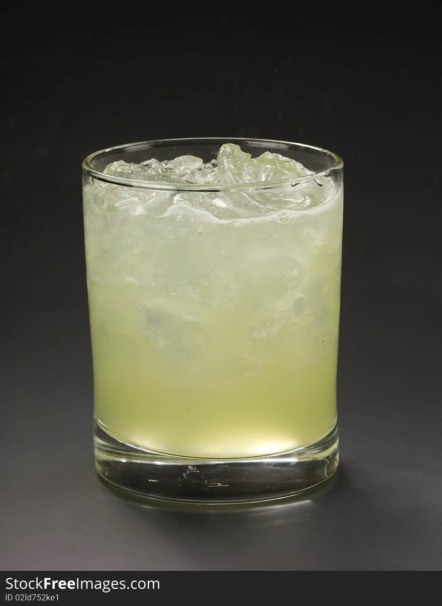 Alcohol cocktail