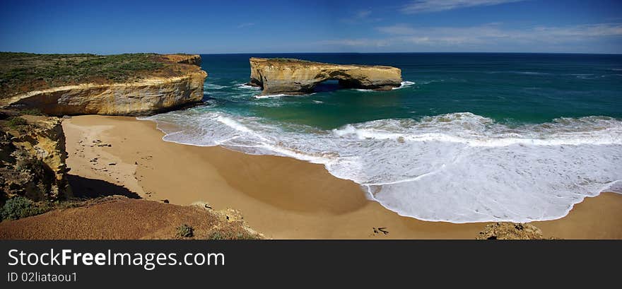 London Bridge, Great Ocean Road, Victoria, Australia