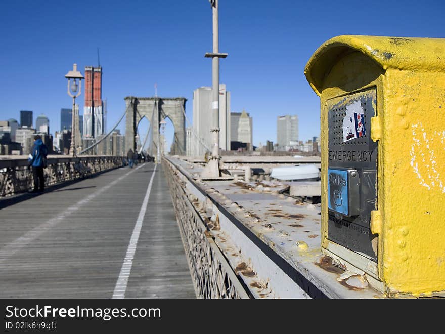 View of the Brooklyn bridge in New York