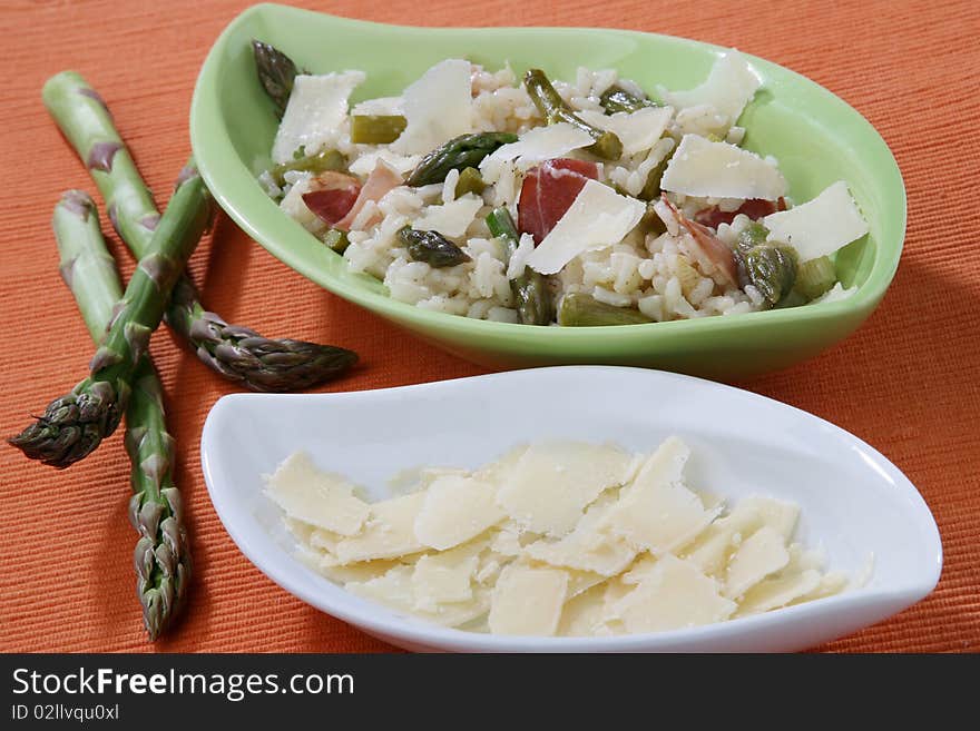 Risotto grana cheese with prosciutto and asparagus