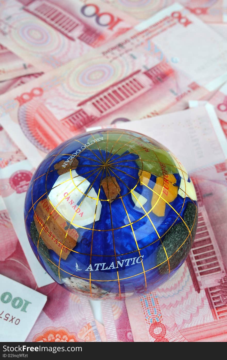 Globe And Money Notes