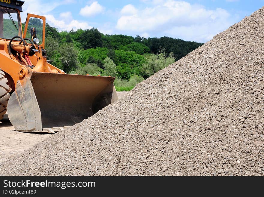 Great big hill, purified sand. Great big hill, purified sand