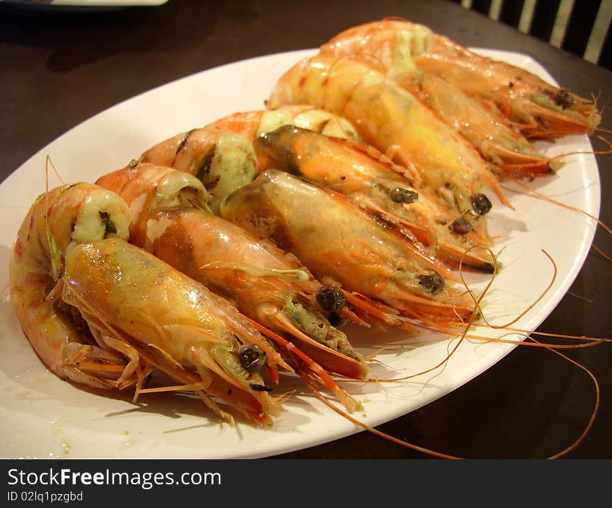 Baked prawn with garlics and peppers