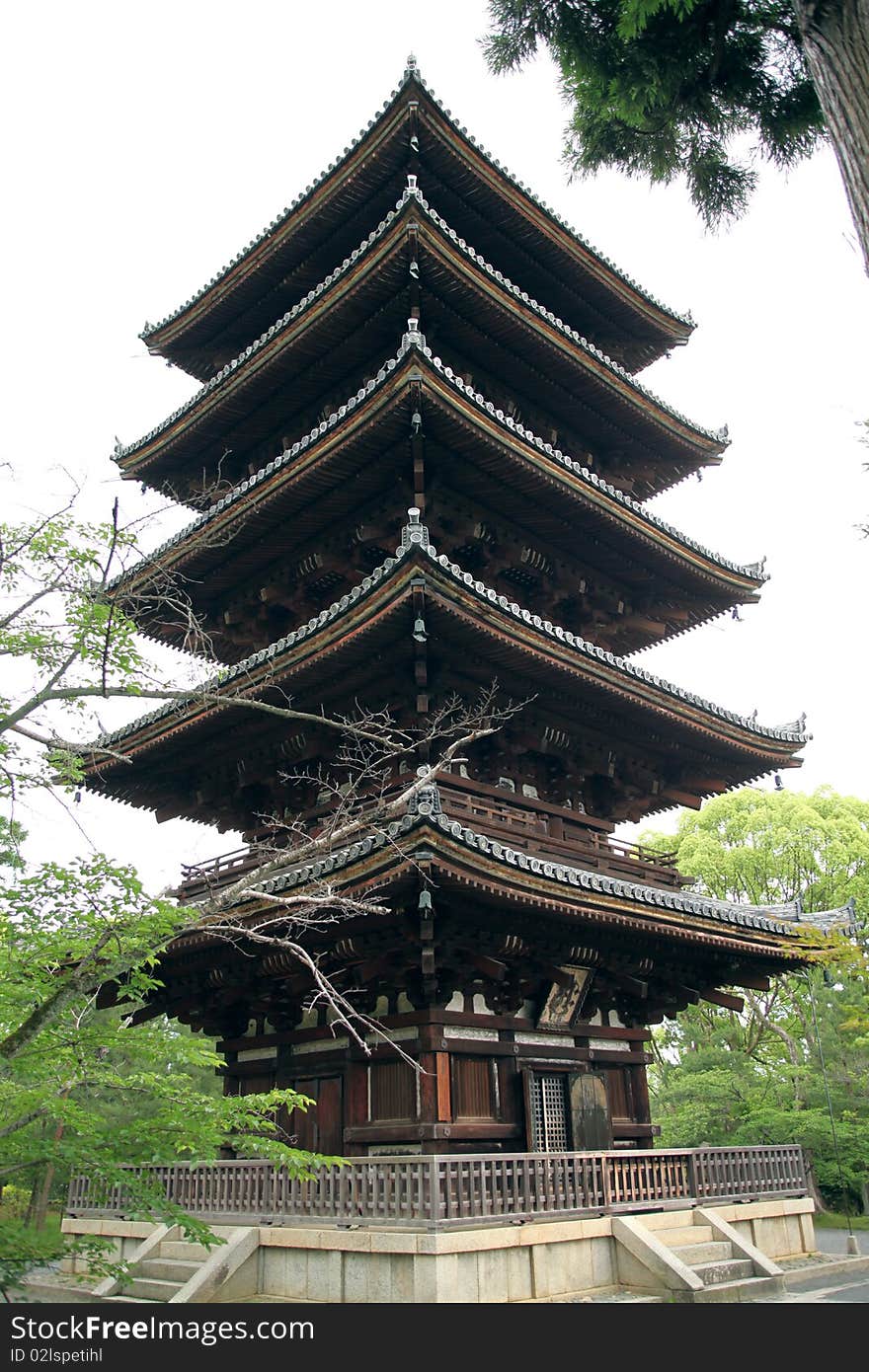 Ninnaji Buddhist tower