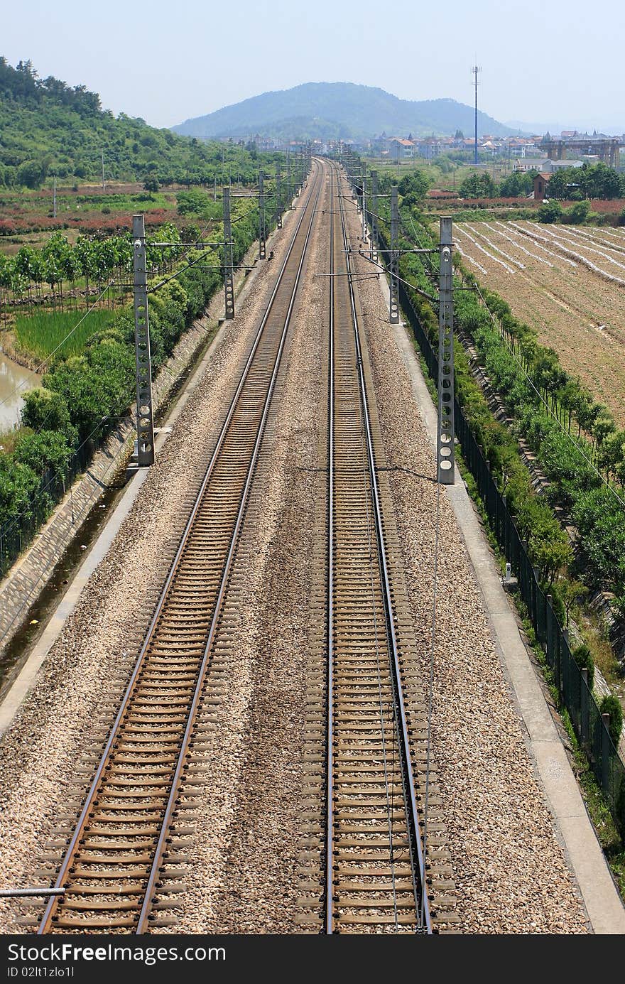 Double-track railway