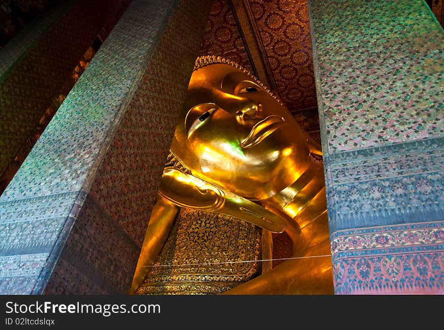 Reclining Buddha