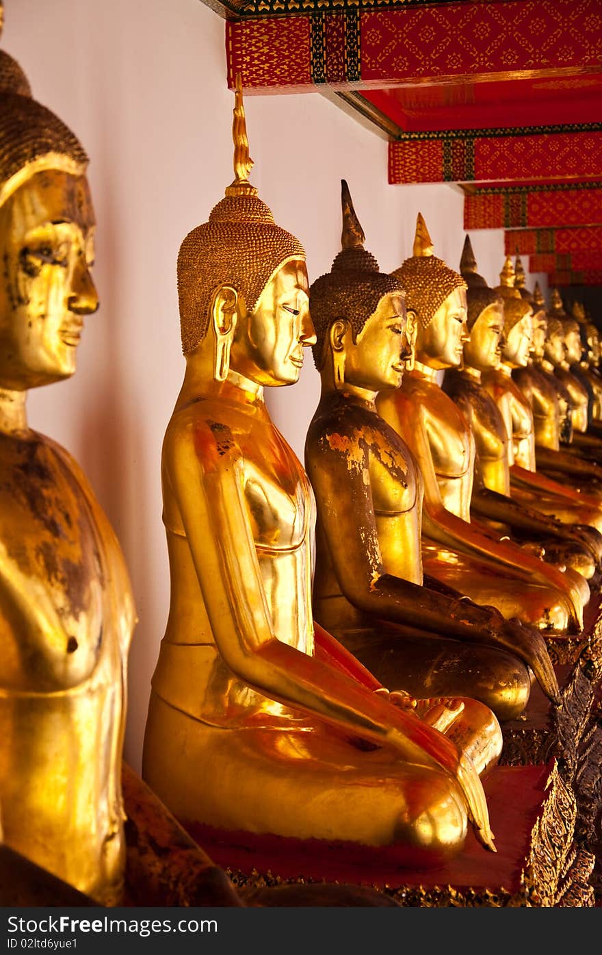 Face Of Buddha In Wat Pho