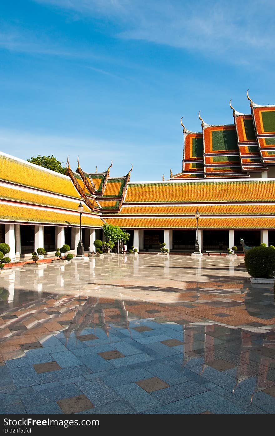 Wat Suthat thai temple