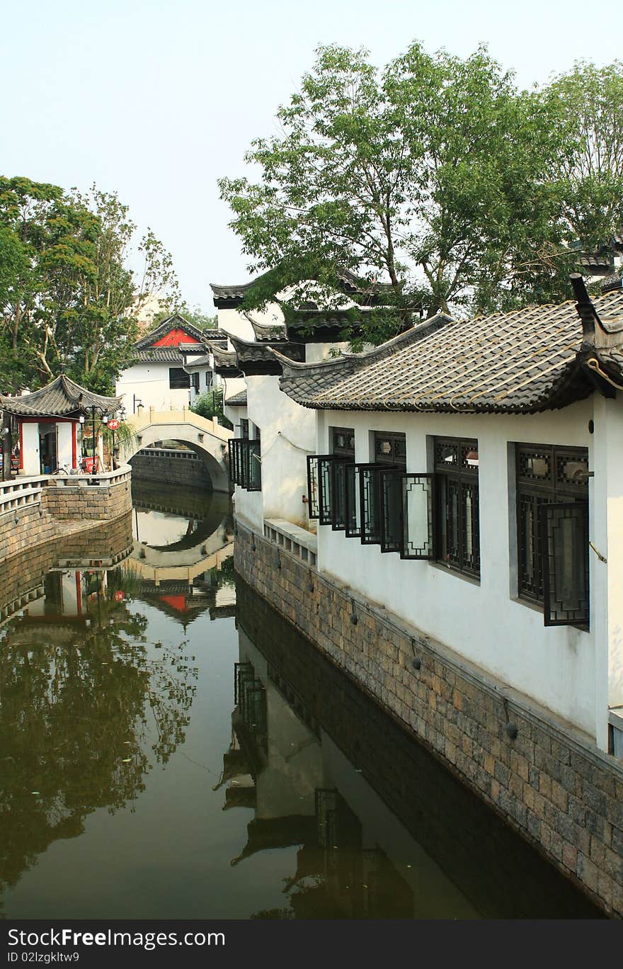 This is a picture of chinese southern architectural. This is a picture of chinese southern architectural.