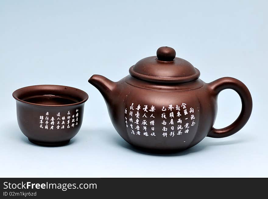 Traditional Chinese tea drinking vessels - Teapot.