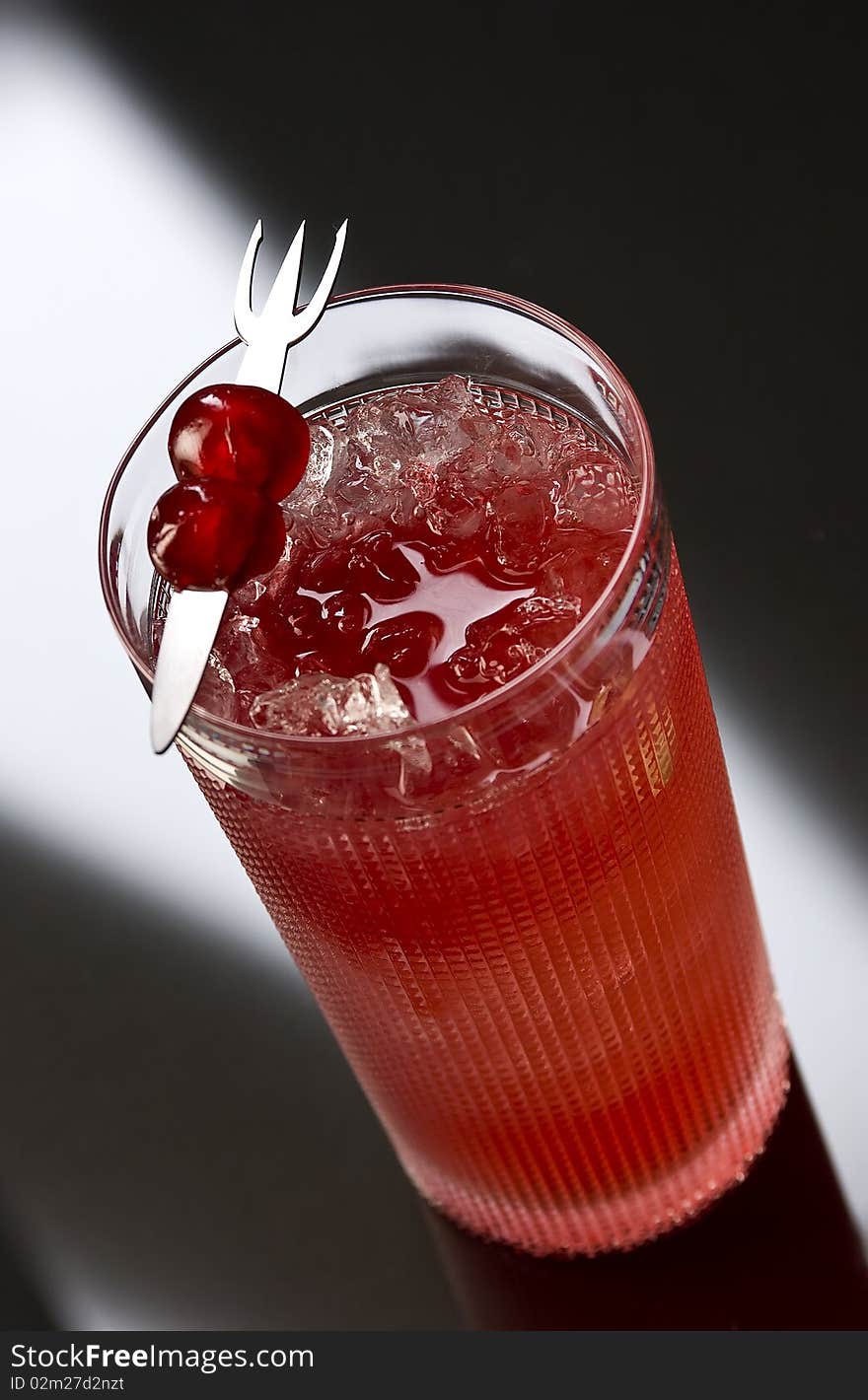 Singapore Slim with crushed ice and cherry