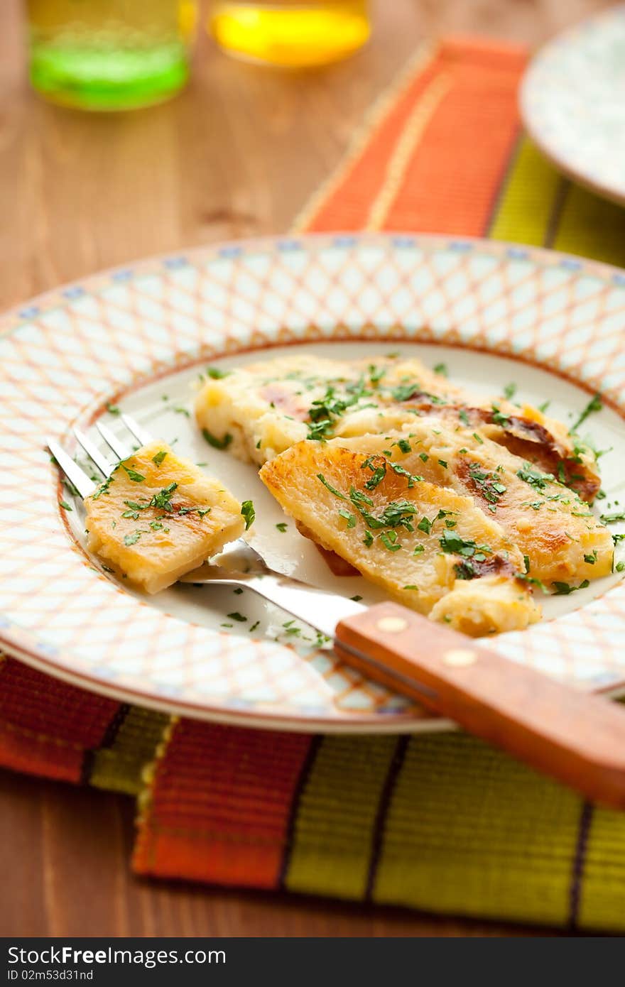 Potato and kohlrabi gratin