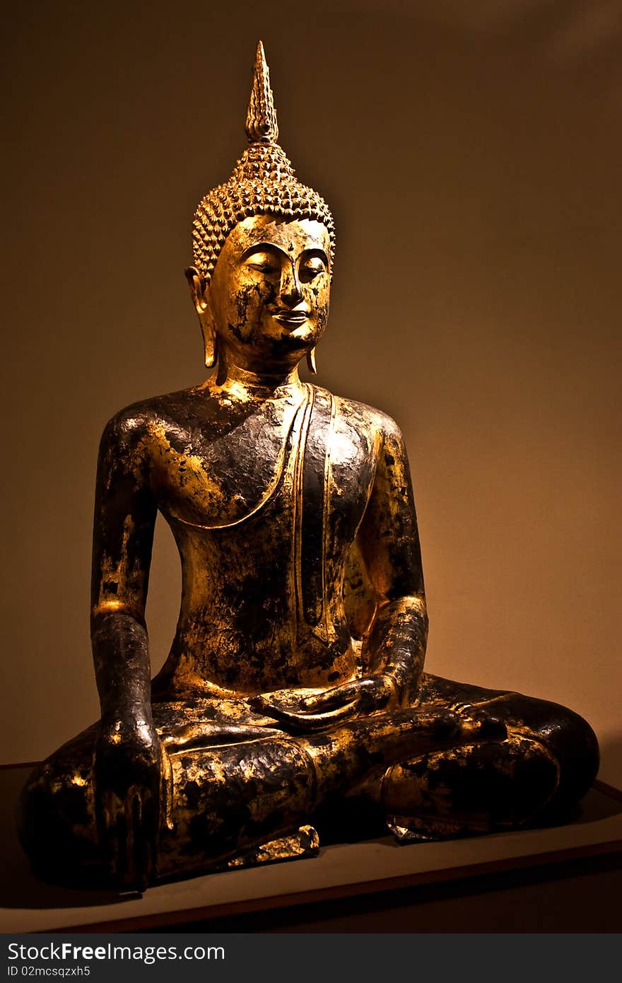 Sitting Bodhisattva - Detail