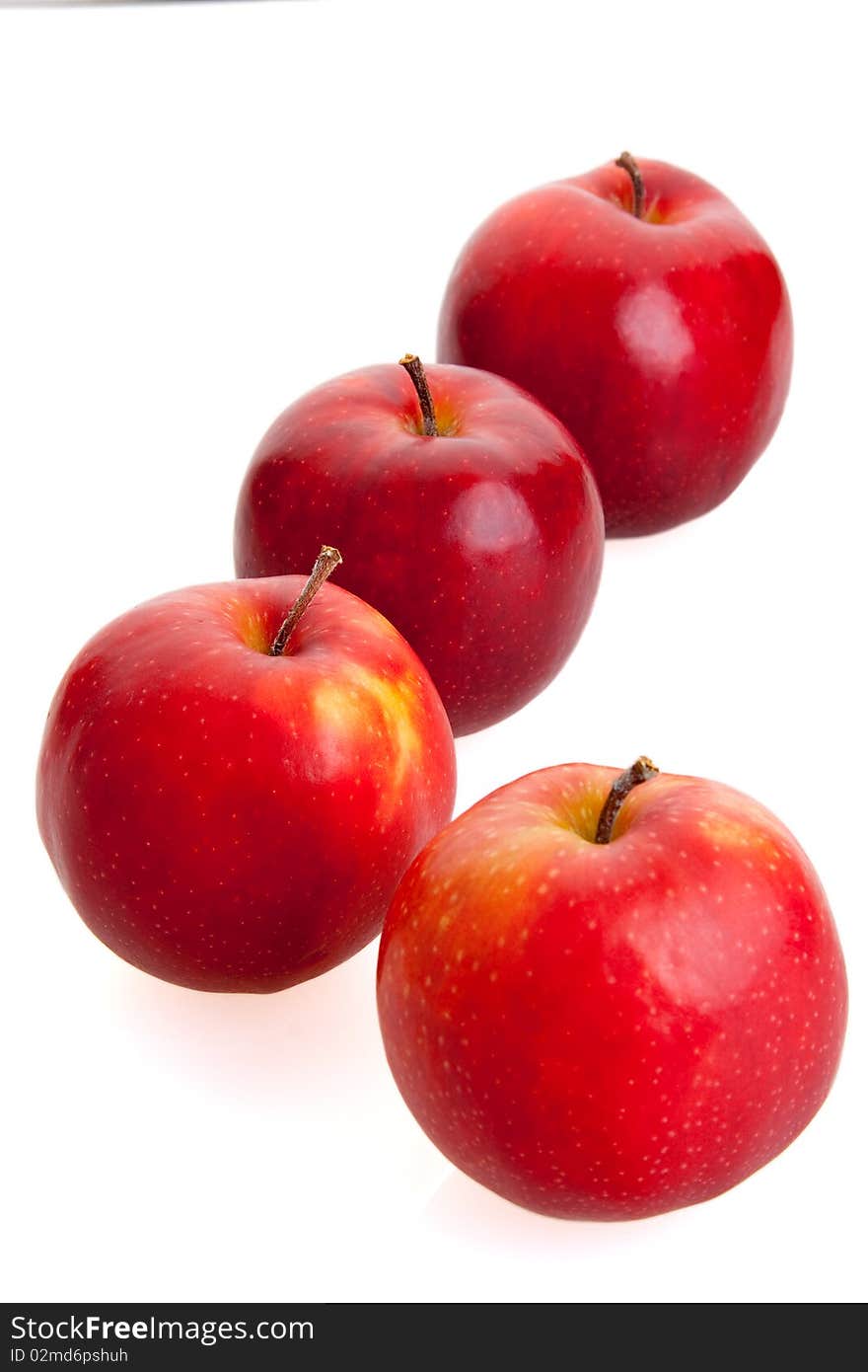 4 read juicy and sweet apples at 10Mps. 4 read juicy and sweet apples at 10Mps