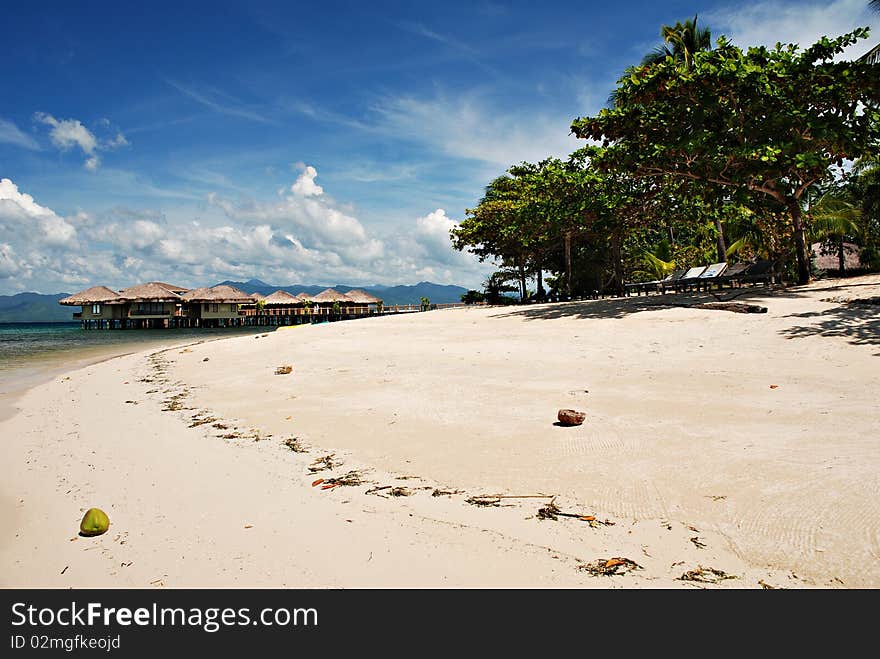 Beach Cottages On Water