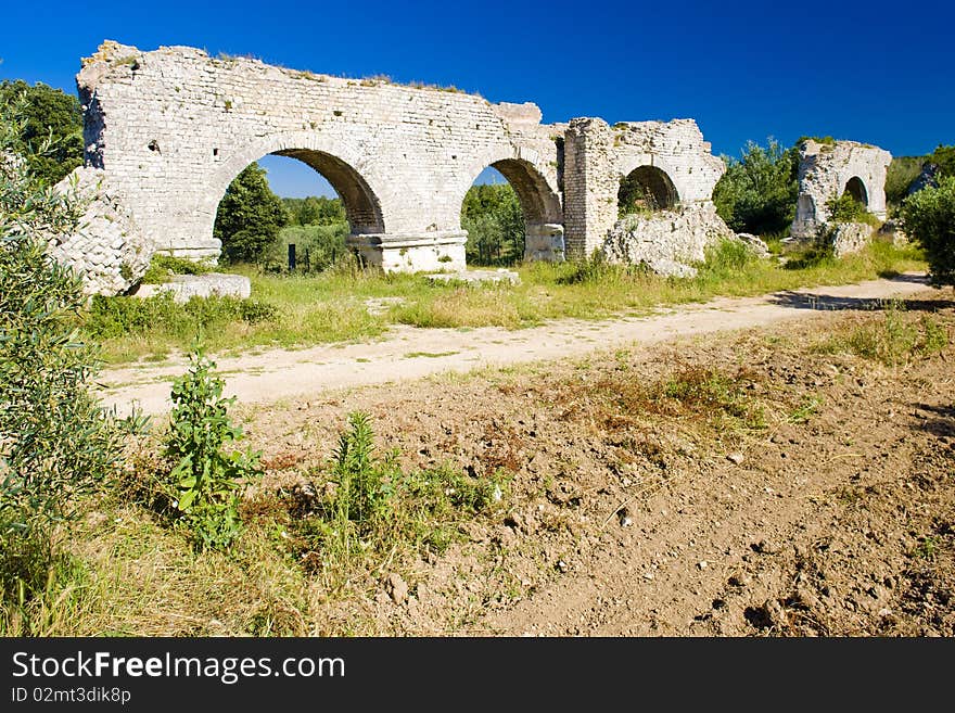 Roman aqueduct