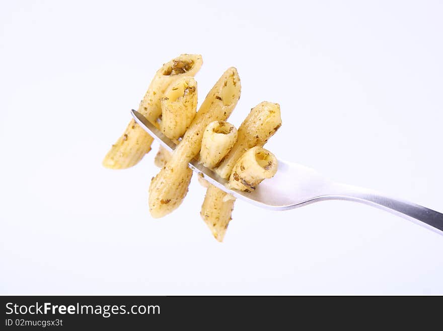 Penne with pesto