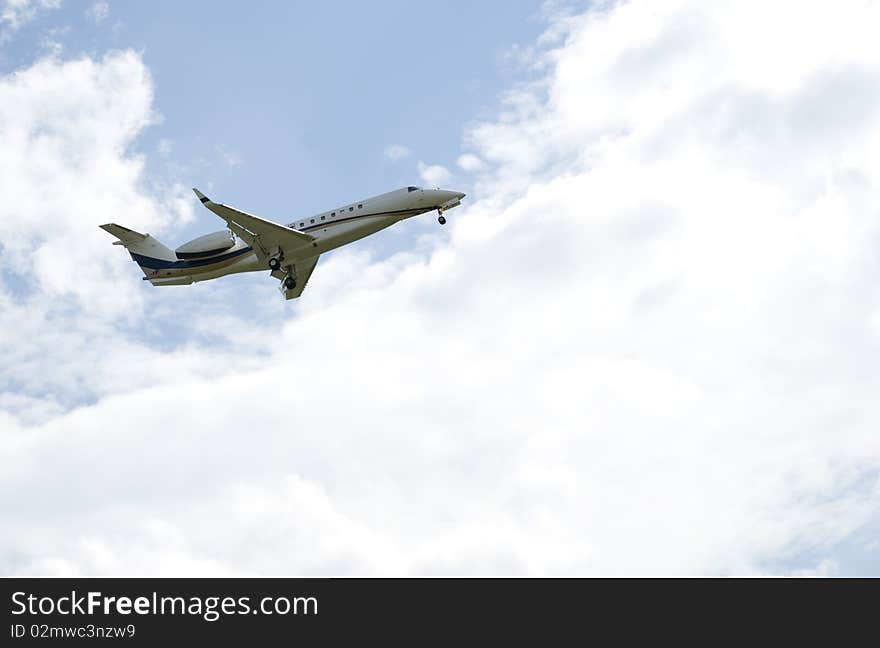 Aircraft approaching in the air