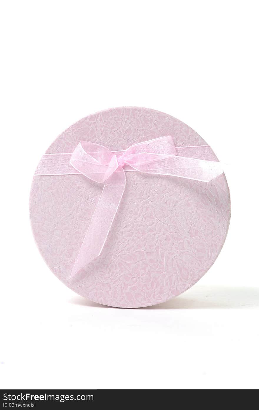 Single gift box on white background