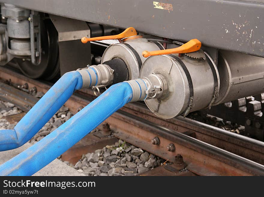 Refill the brake fluid in a railway carriage