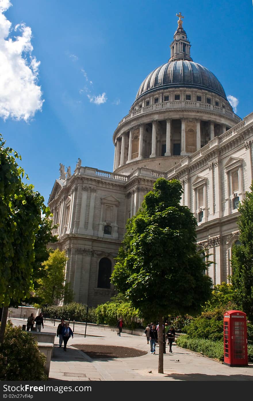 St paul cathedral in london in uk