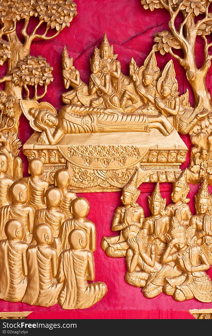 The wood sarve on the door in thai temple