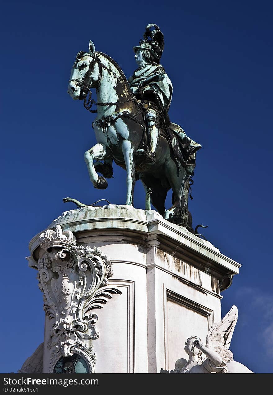 The equestrian statue of King José I, located in the center of the majestic Commerce. The equestrian statue of King José I, located in the center of the majestic Commerce