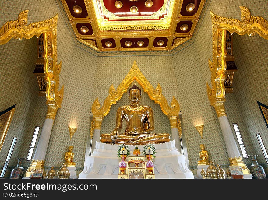 Statue of a pure gold Buddha, Trimit Temple, Bangkok, Thailand