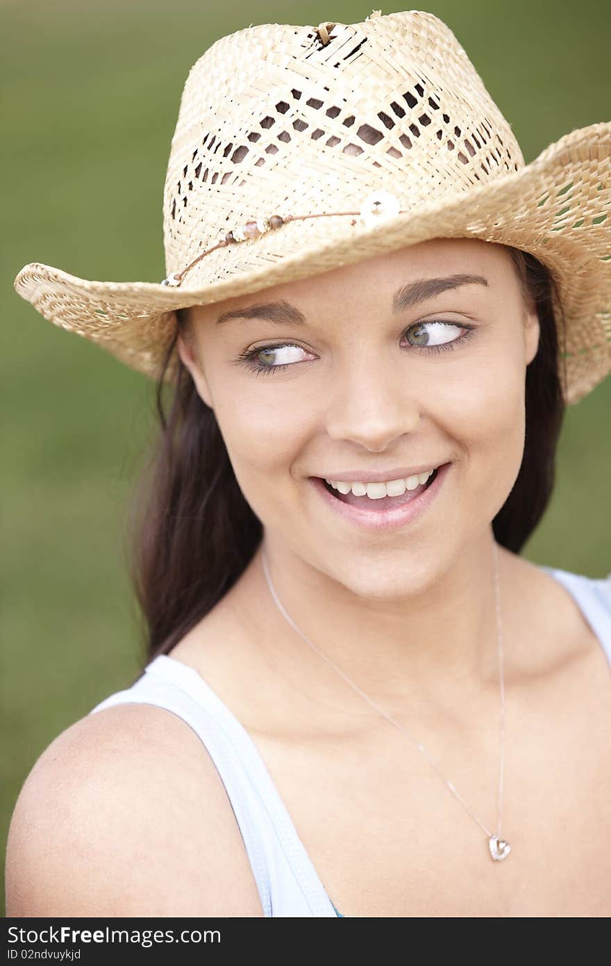 Girl wearing summer hat