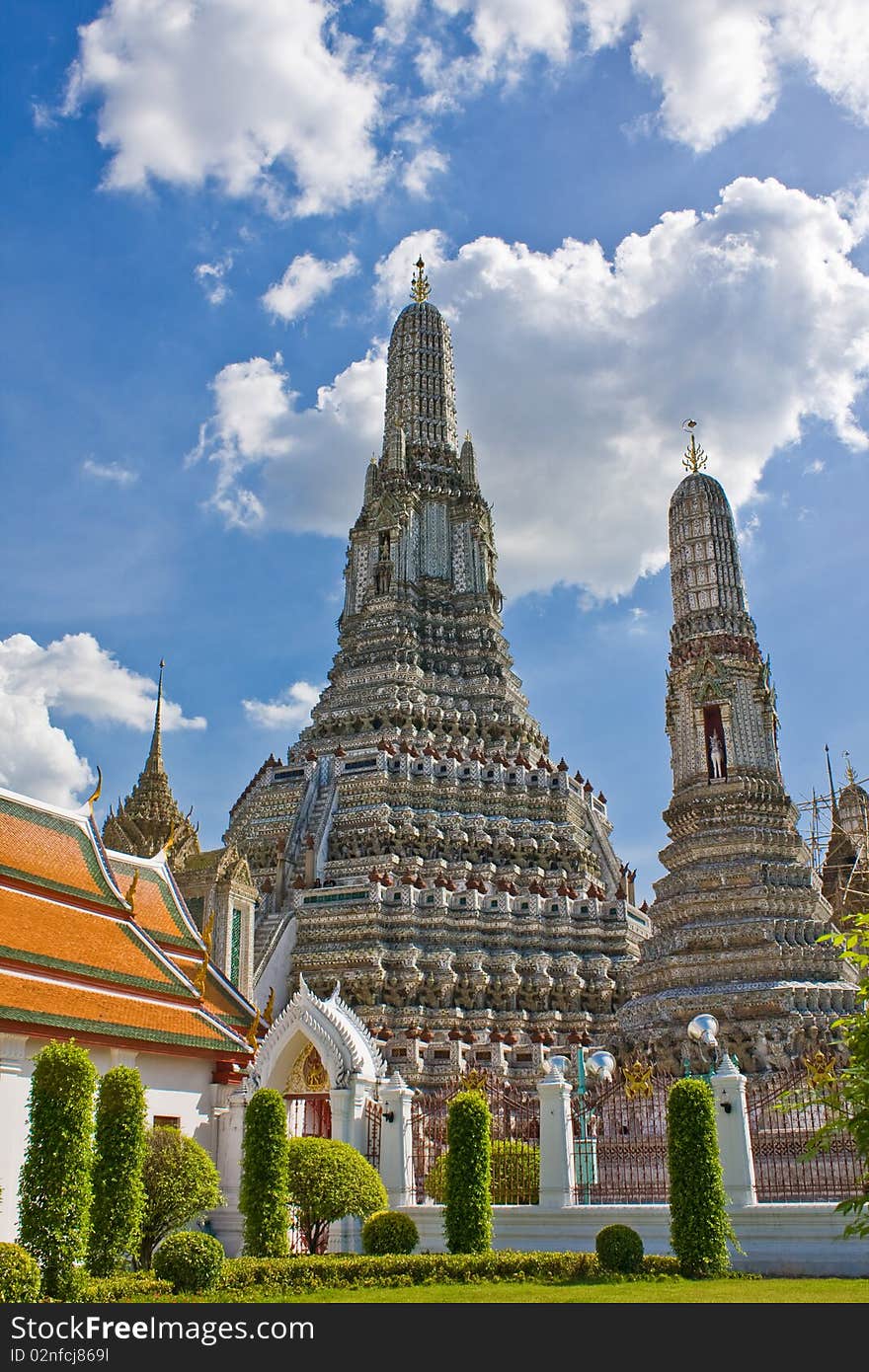 Wat Arun Stupa