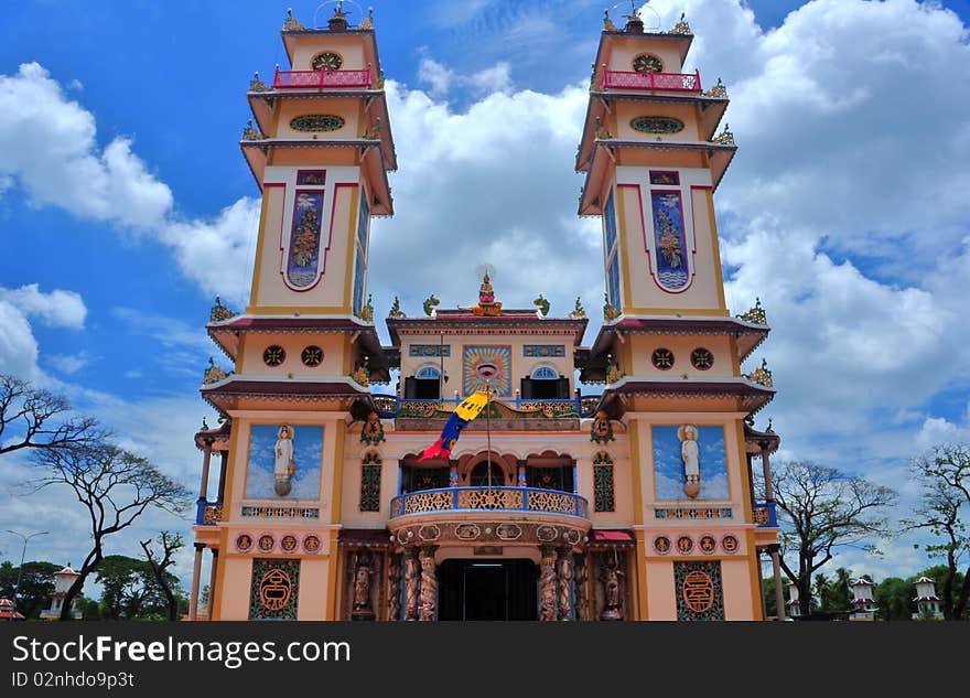 Cao Dai temple