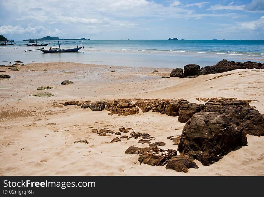 In Chumporn province have a lot of sand beach. In Chumporn province have a lot of sand beach.