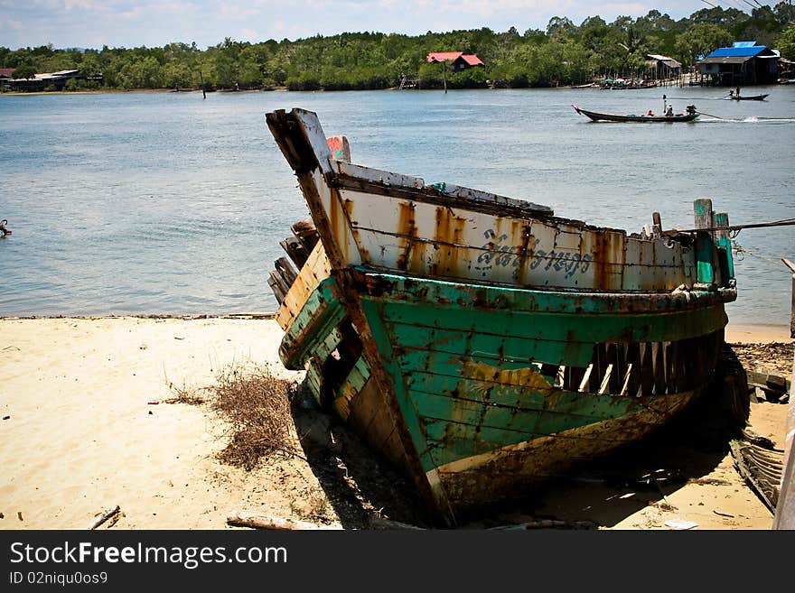 This boat have a lot of history. This boat have a lot of history.