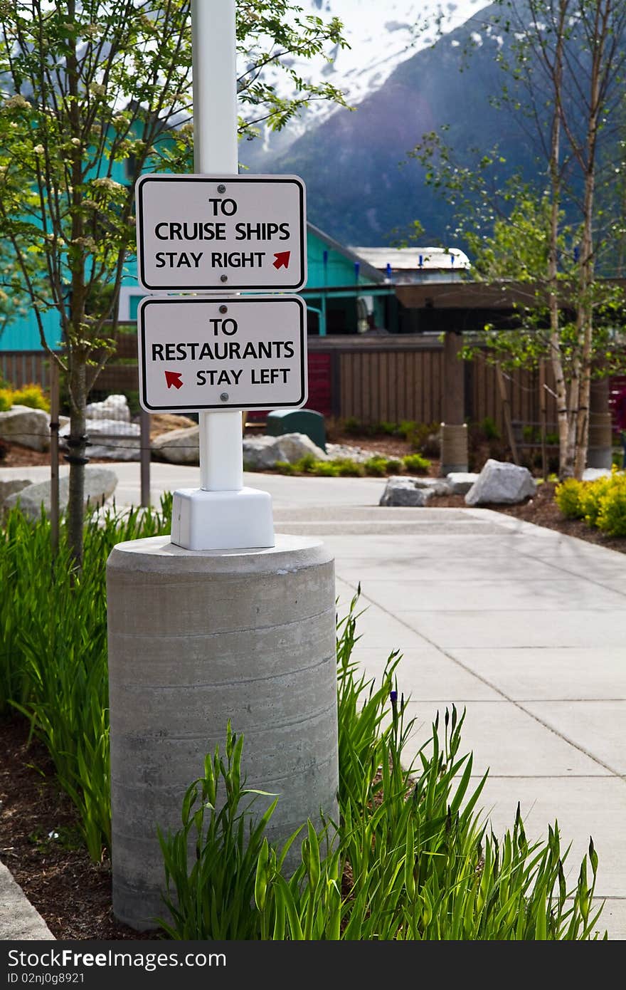 A sign directing cruise ship passengers. A sign directing cruise ship passengers