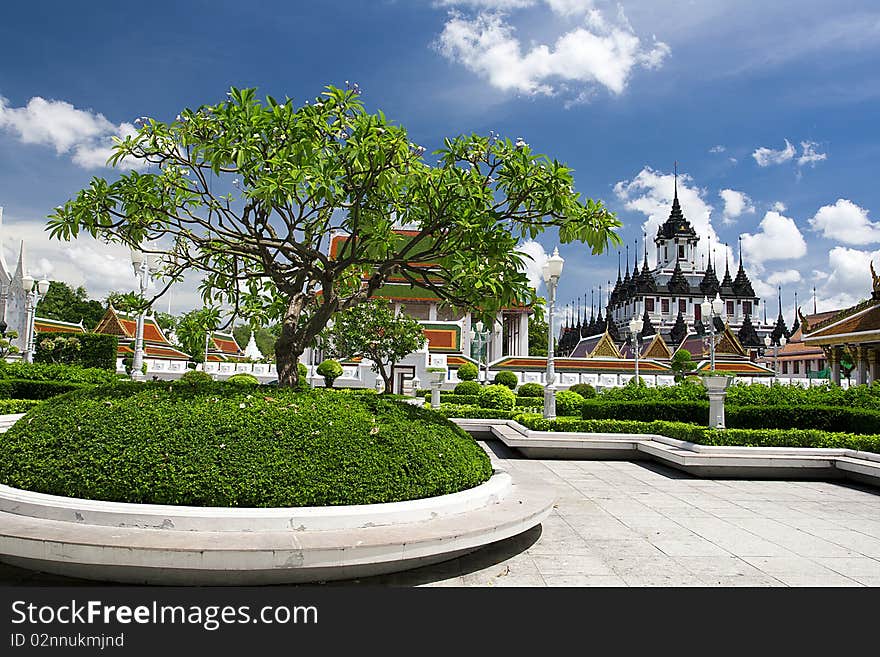 Thai Temple nears public park