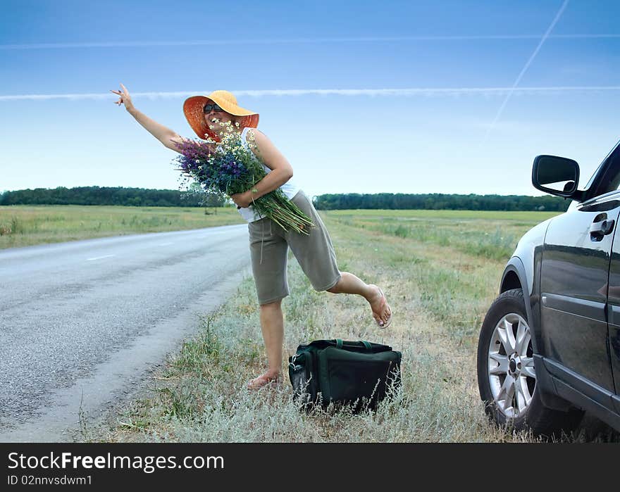 The woman travelling a self-locking device. The woman travelling a self-locking device